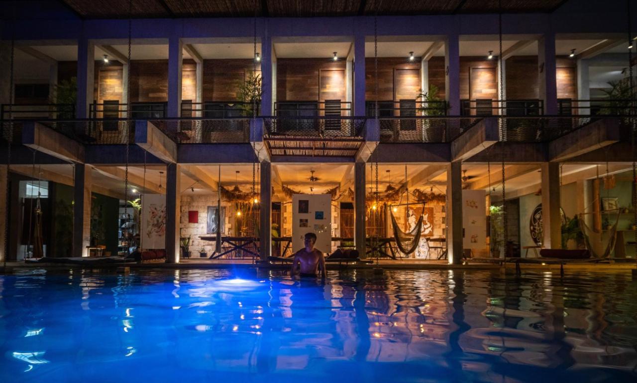 Hotel Makaaba Eco-Boutique 巴卡拉尔 外观 照片 The swimming pool at the hotel